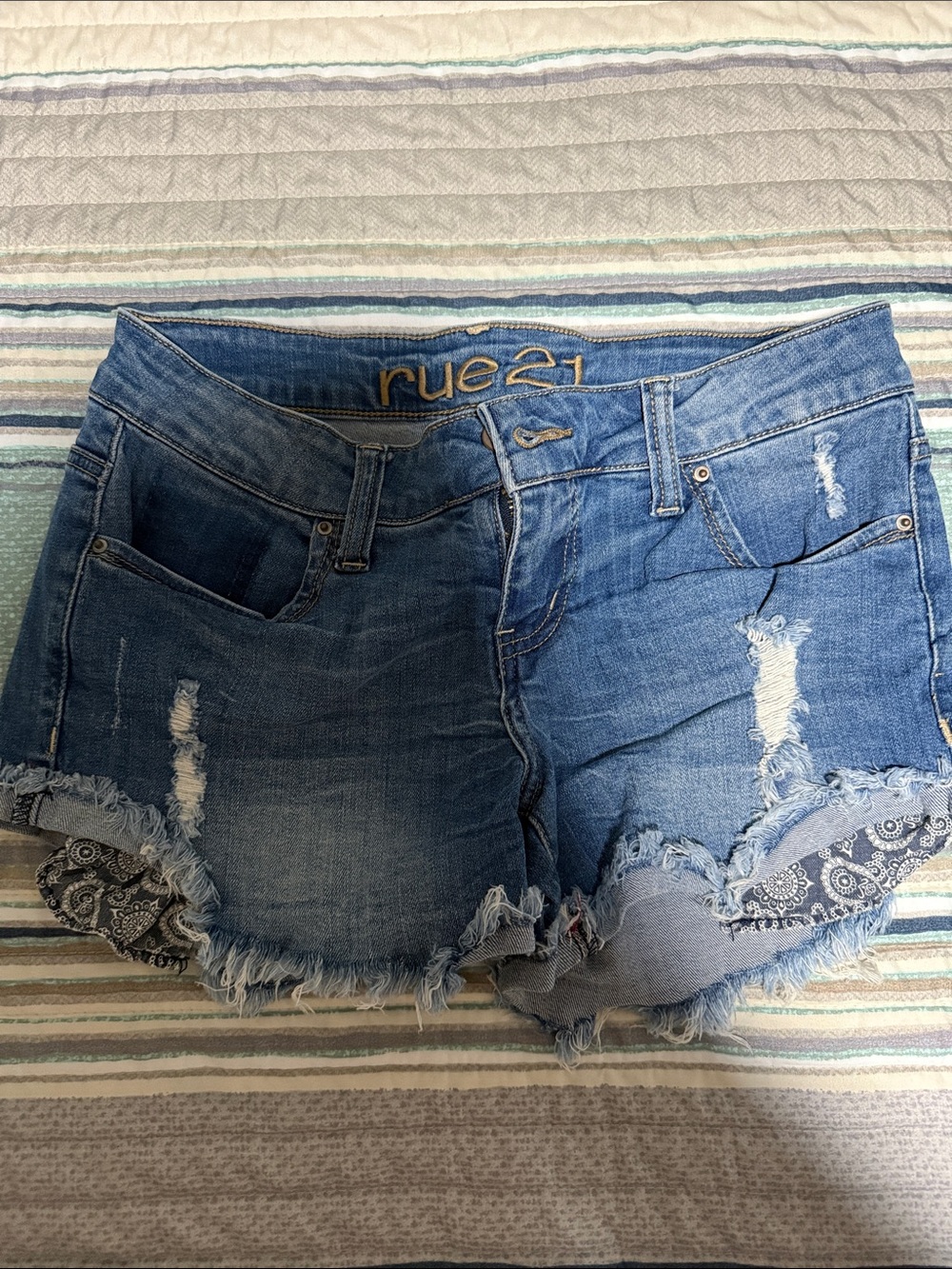 Rue21 Medium Blue Distressed Denim Cutoff Shorts with Paisley Trim